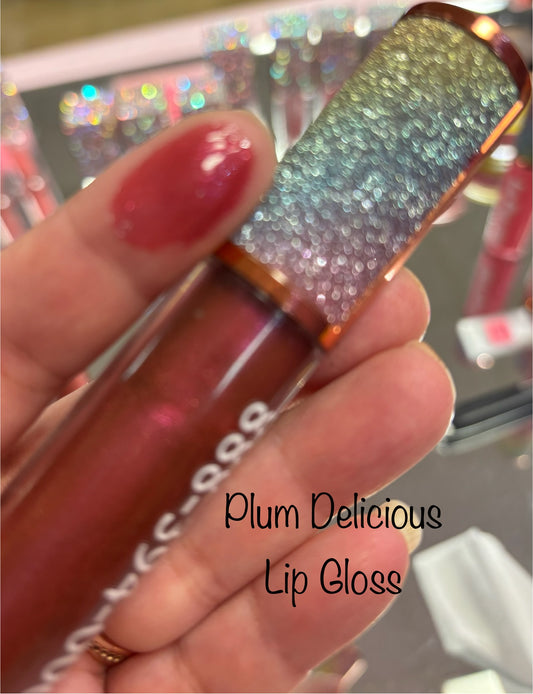 Plum Delicious lipgloss