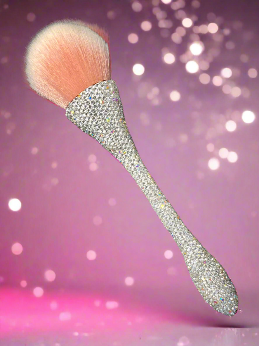 Bling Bling Powder Brush white