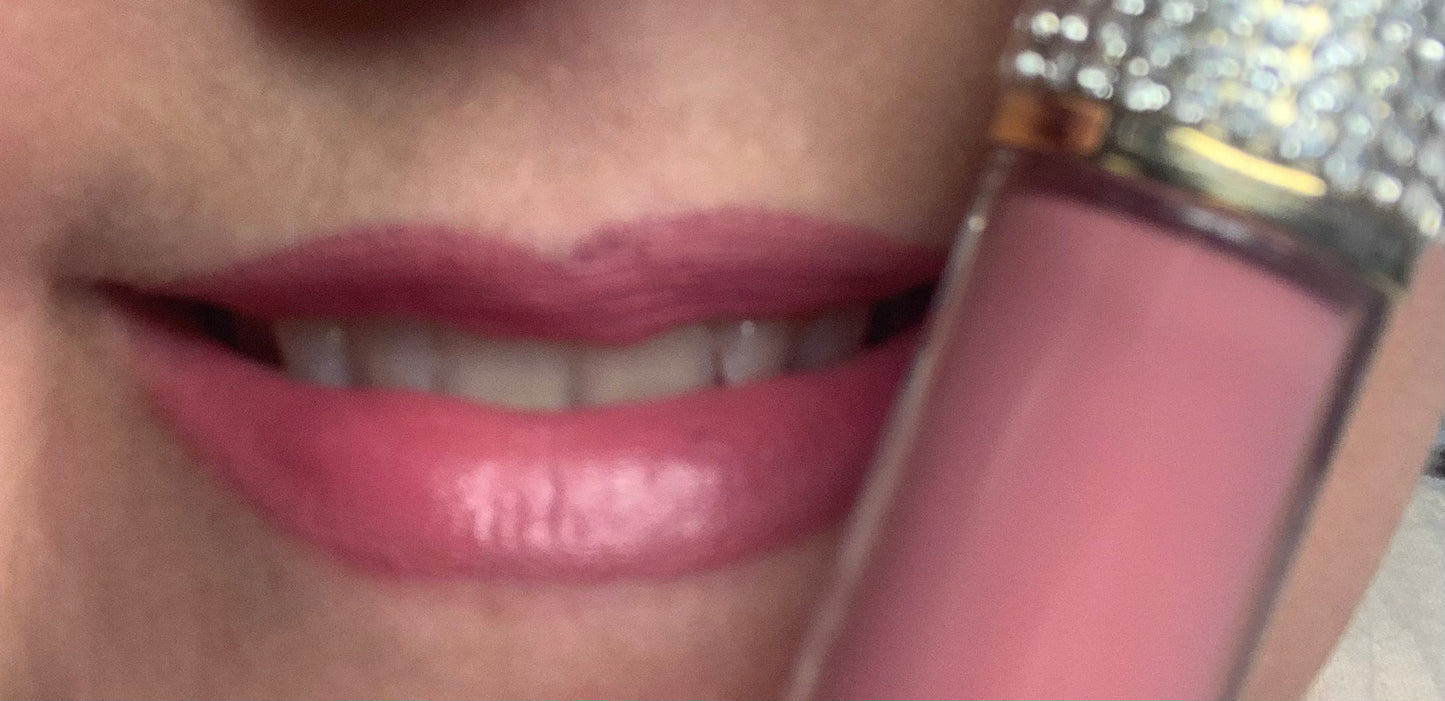 M06 Pucker Up