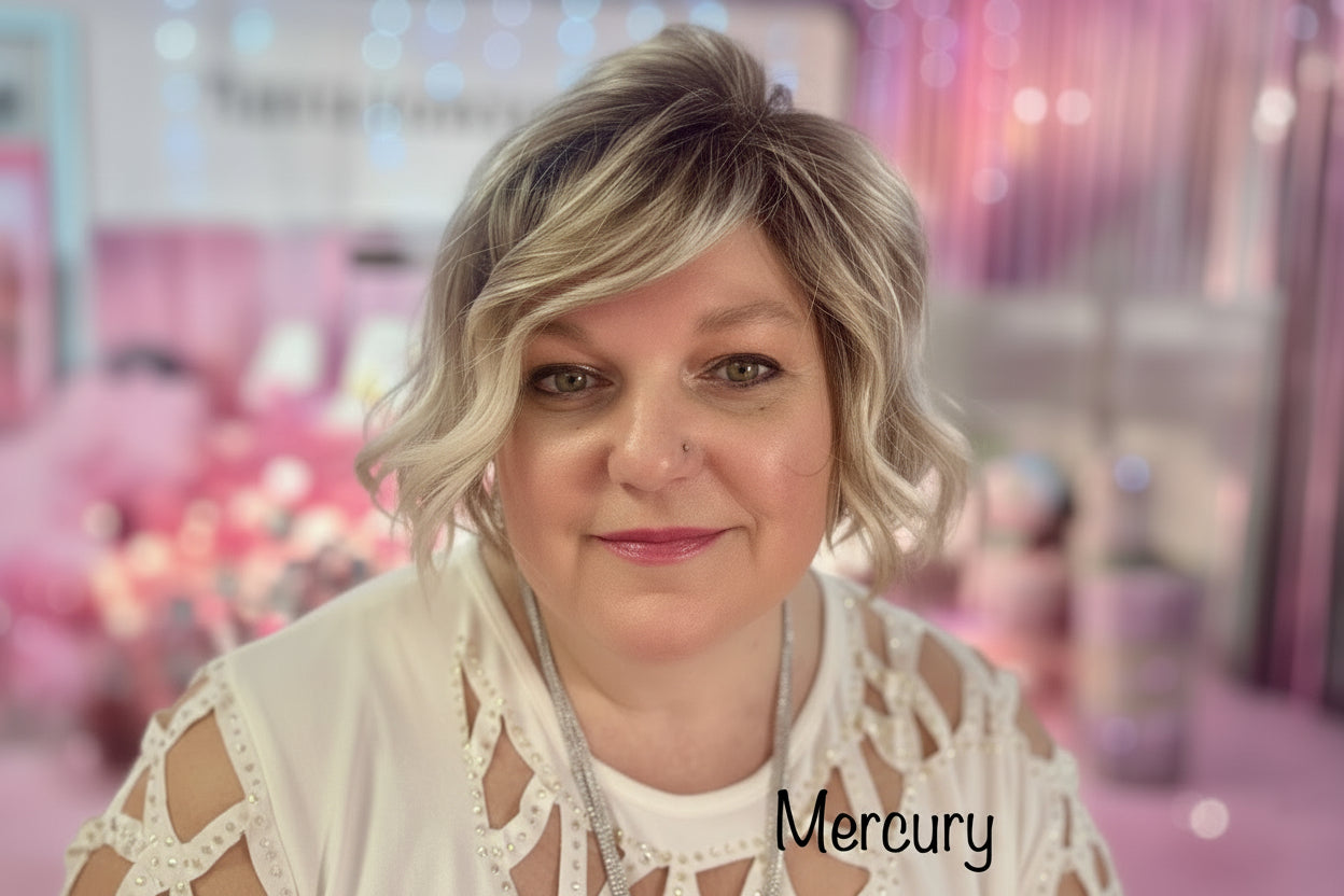 Mercury Magic glowing lip oil